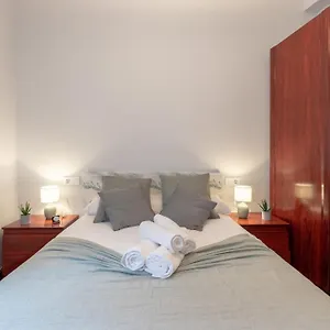 Con Garaje En Kasa Txiki Habitación en casa particular Barakaldo